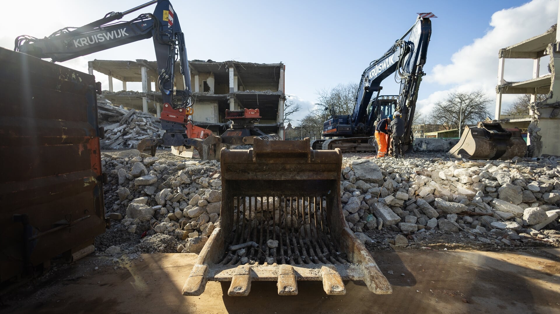Verbouwing van kantoren en winkels leverde vorig jaar weer iets minder woningen op