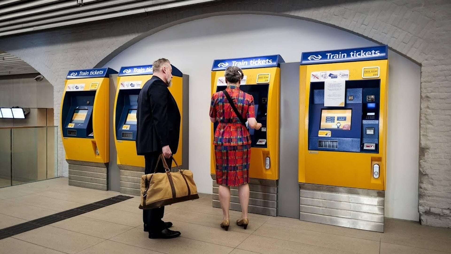 Rover over prijsverhoging NS: reiziger betaalt de rekening