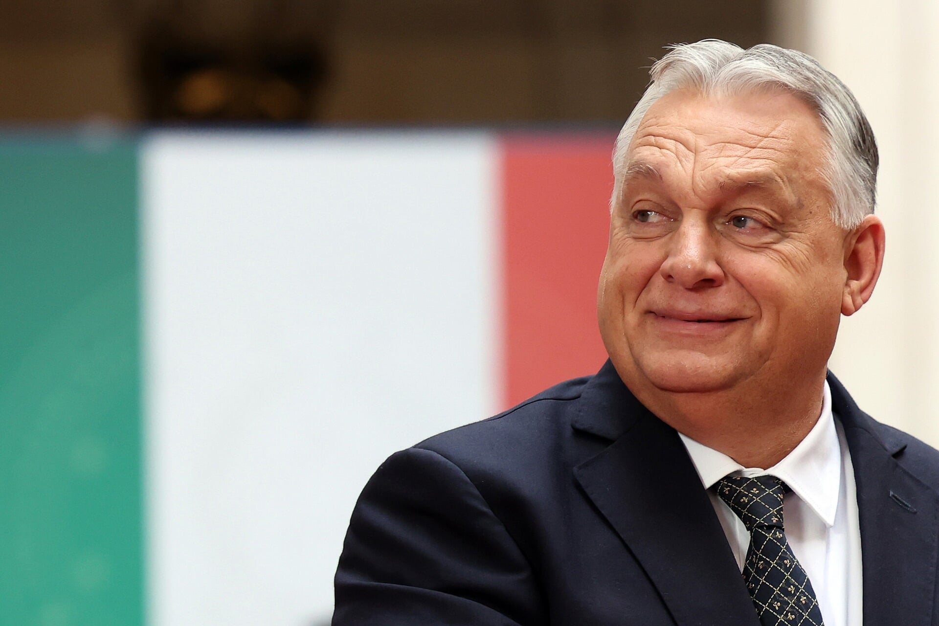 Orbán-bondgenoot neemt grootste tabloid van Hongarije over, regering verstevigt grip op media
