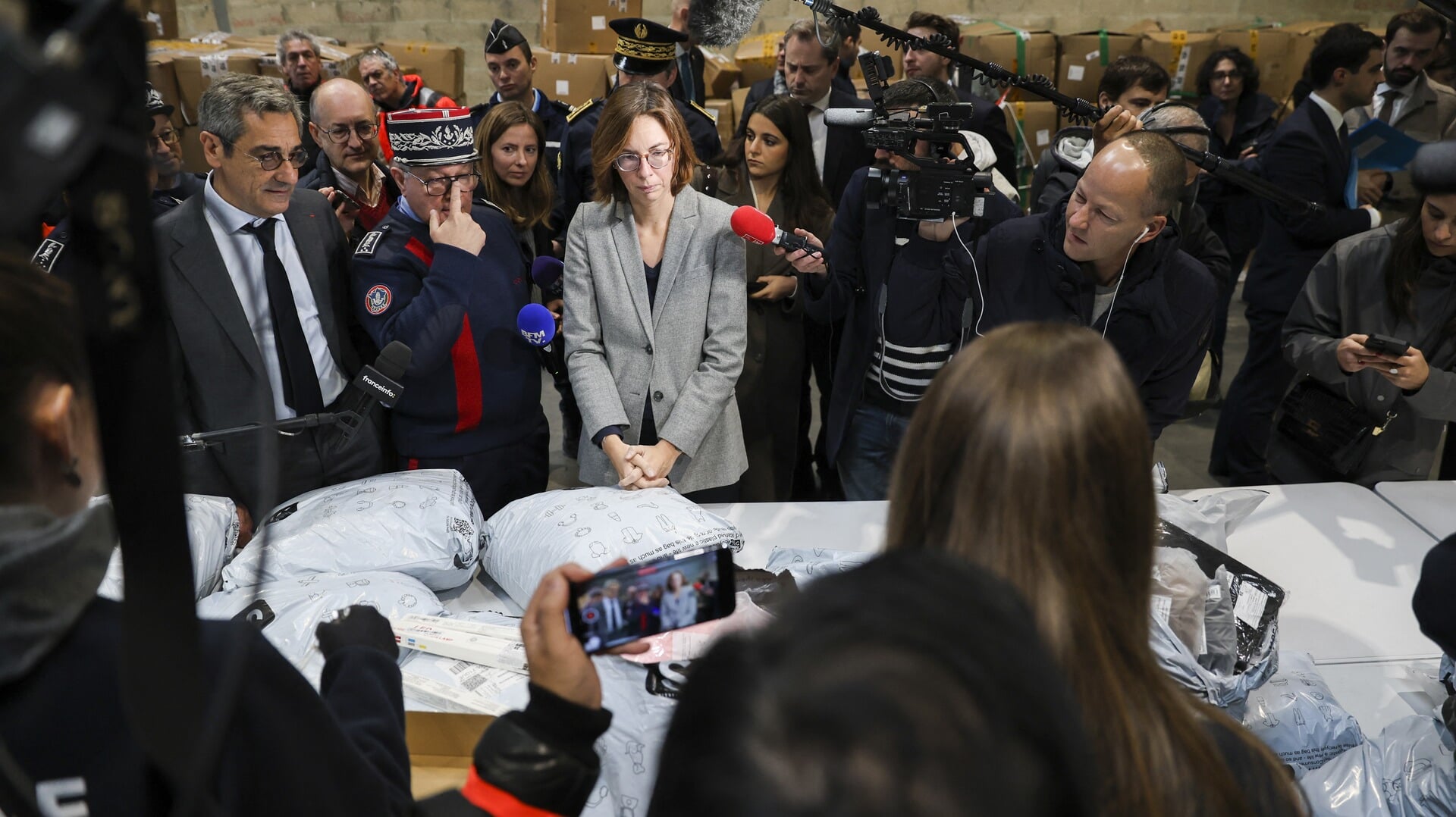 Shein-winkel trekt lange rijen, hoe schandalig de Parijzenaren het ook vinden. ‘Wij zijn tegen’