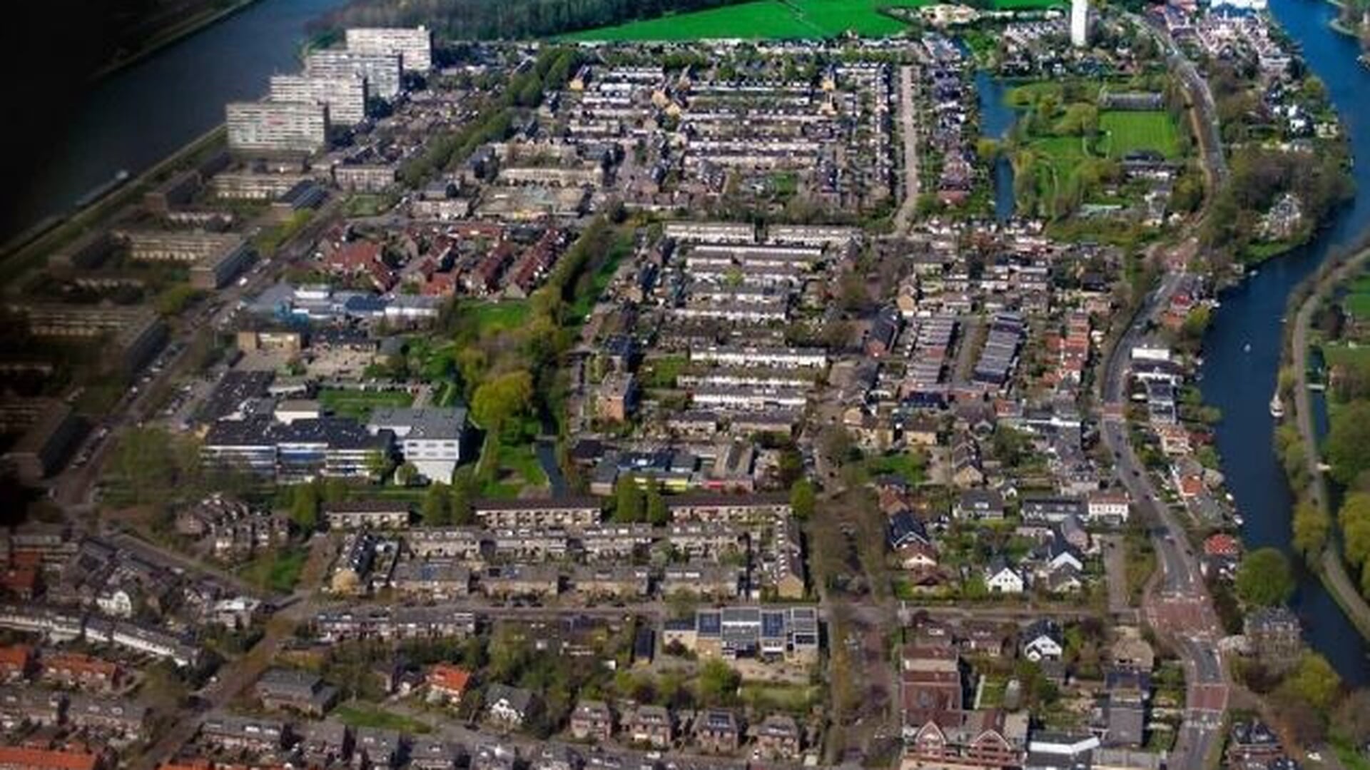 Stichtse Vecht verkoopt stukjes grond aan Stedin voor stroomhuisjes, gaat dat wel goed?