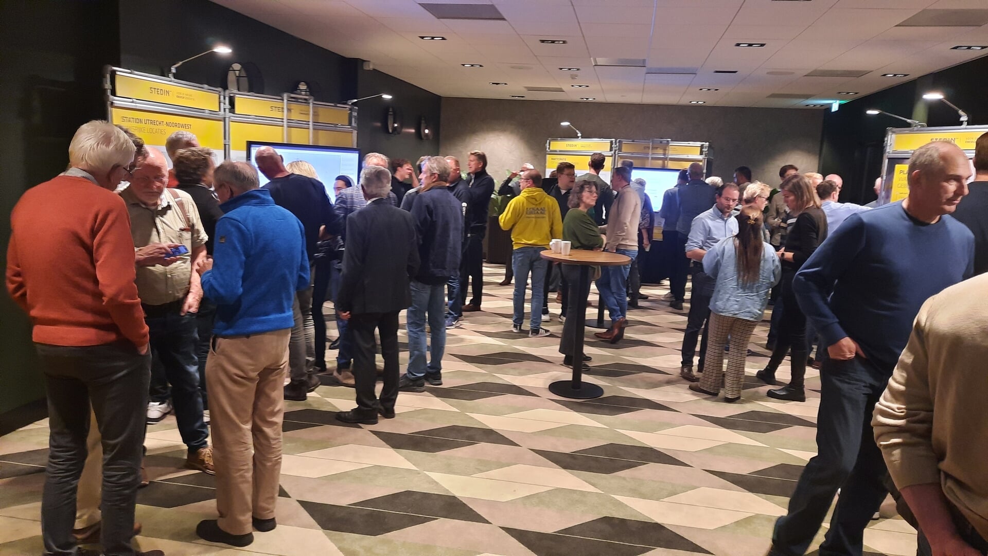 Stedin aan de slag met reacties op locaties nieuwe stroomdoos in Stichtse Vecht
