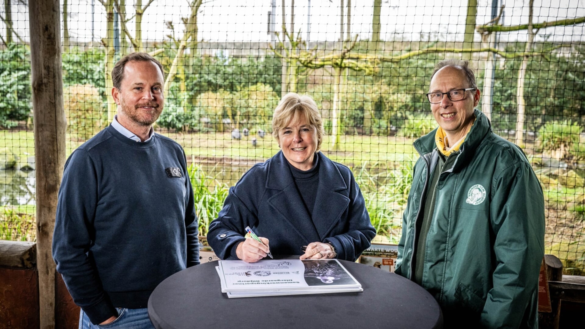 Diergaarde Blijdorp doet er alles aan om de ‘vuilnismannen van de ...