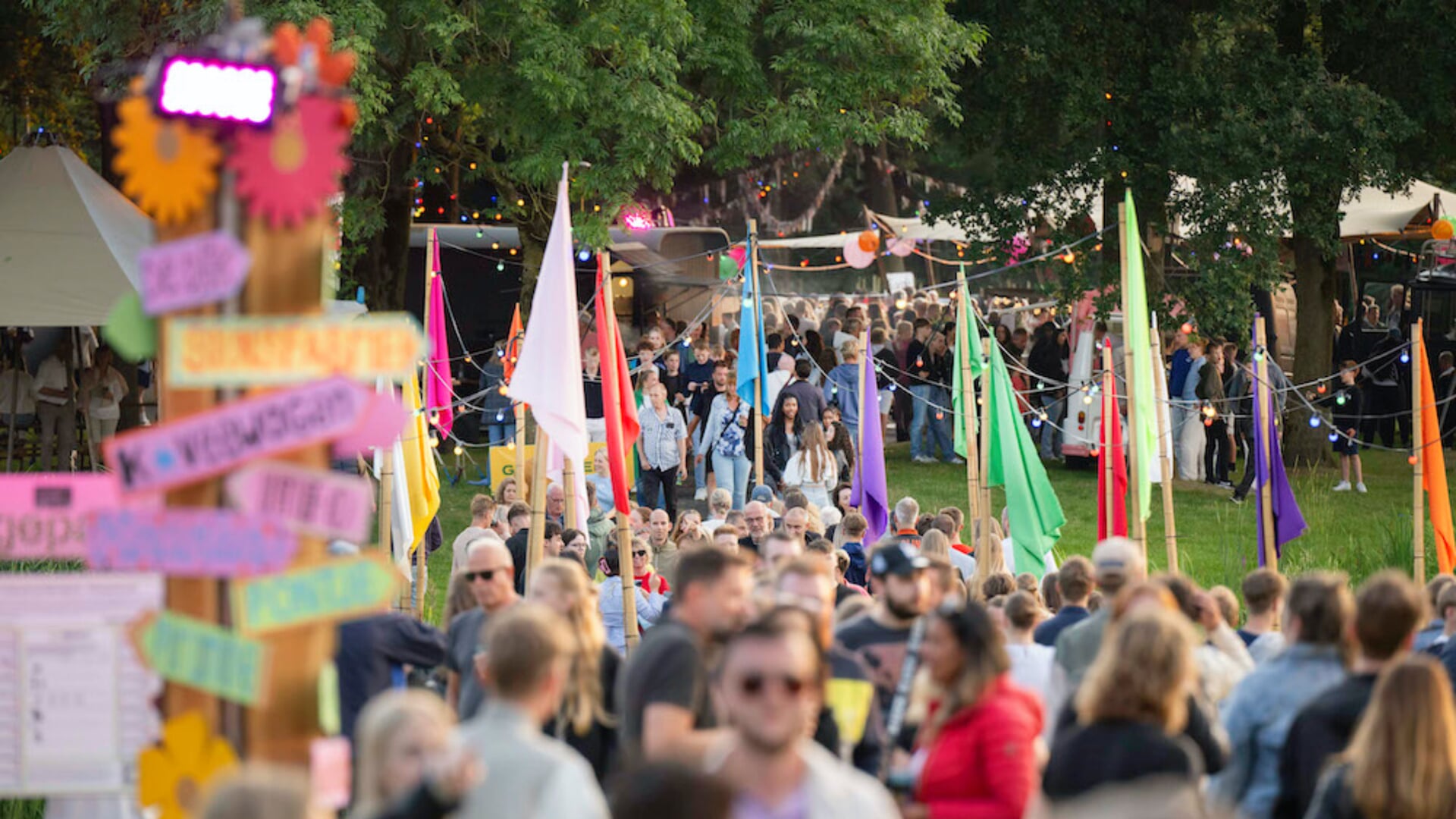 Simmerdeis start 29 mei in Nij Beets! Festival in Slingepark op 27, 28 en 29 juni