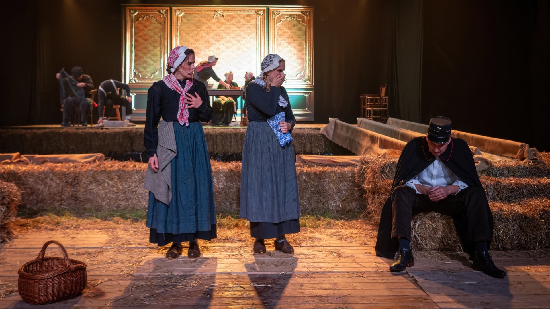 Bezoekers genieten van theatervoorstelling ‘1825, de vergeten ramp’