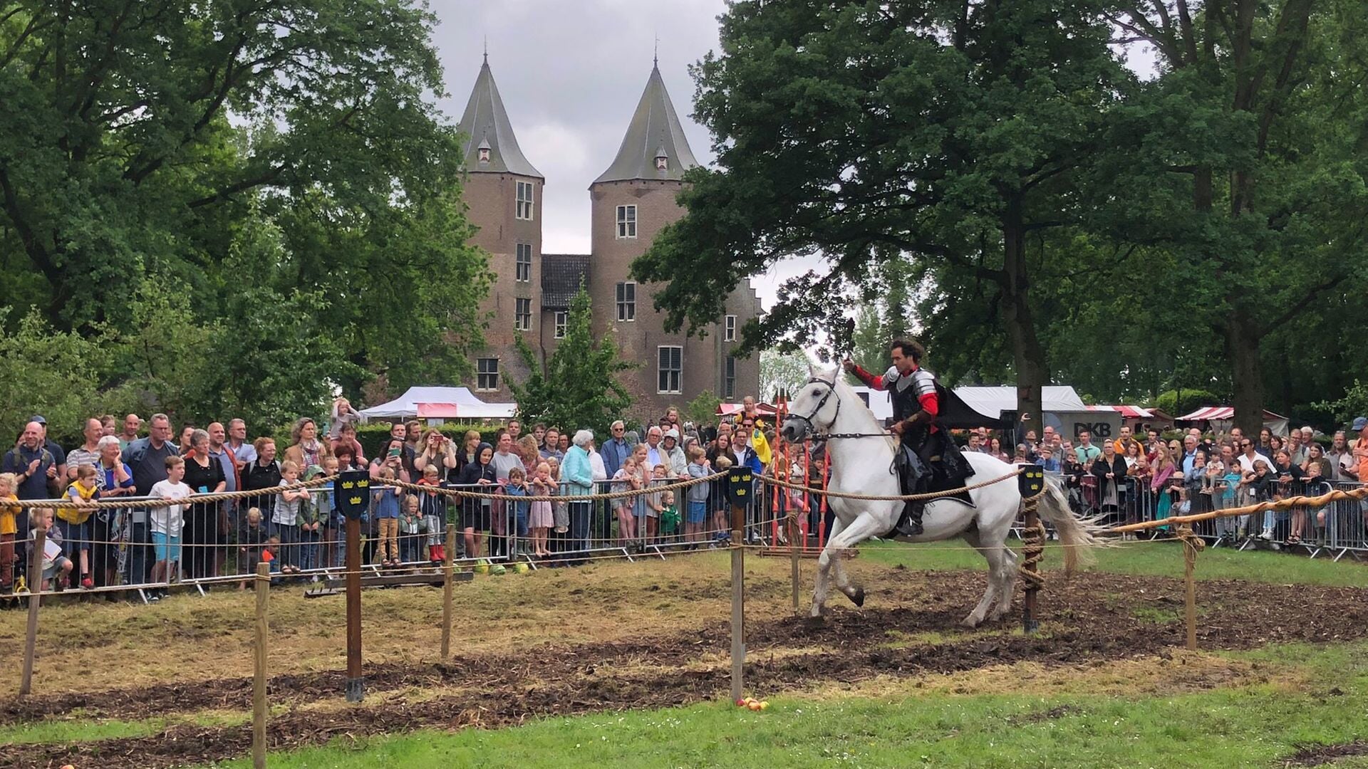 Kastelendag op Kasteel Dussen: onderdompelen in oude tijden en ...
