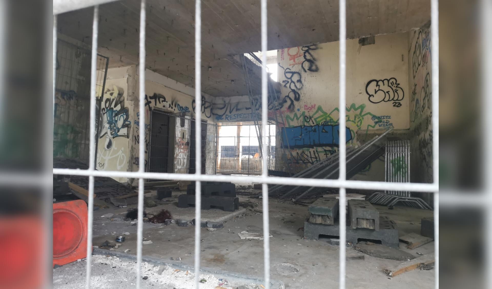 AZC in Duivendrecht of in Ouderkerk?