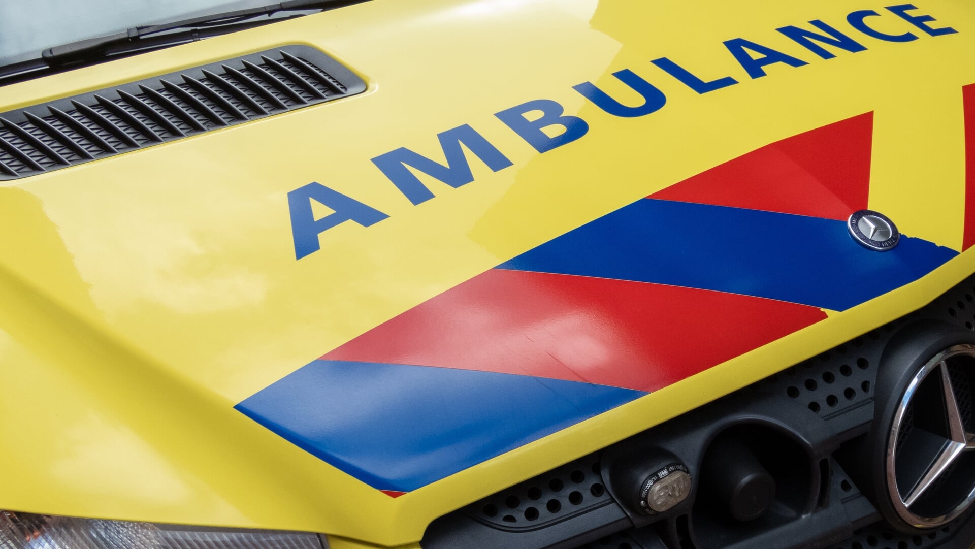 Aanrijding op Zuiderzeestraatweg Oost in Elburg