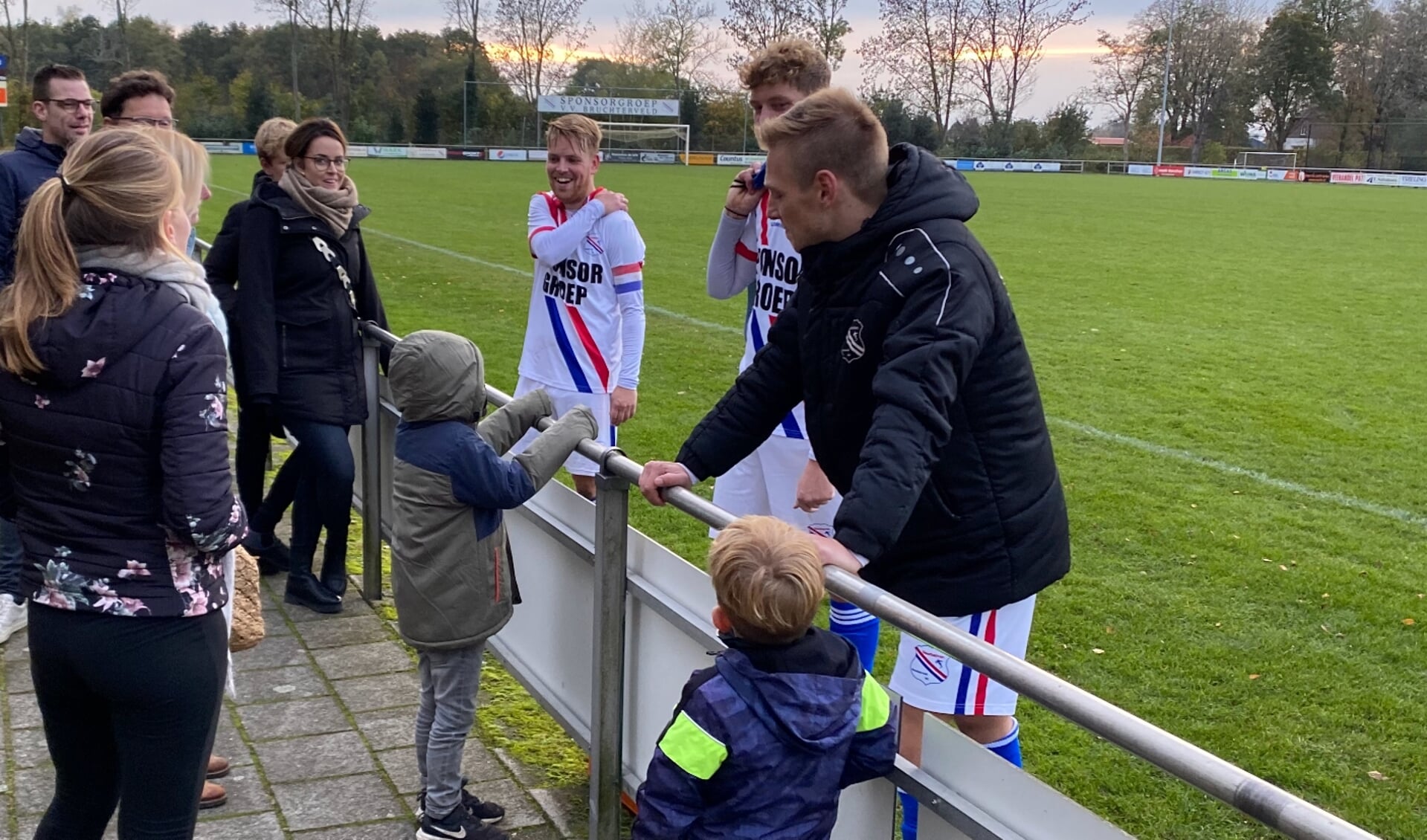 Tricolores winnaar in derby op Noppenweide