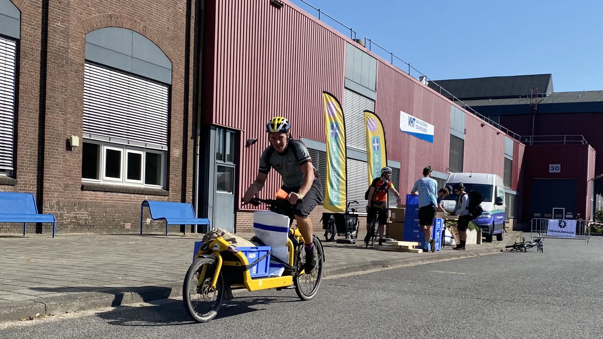 Zutphense Chris Saris is Nederlands kampioen Fietskoerieren