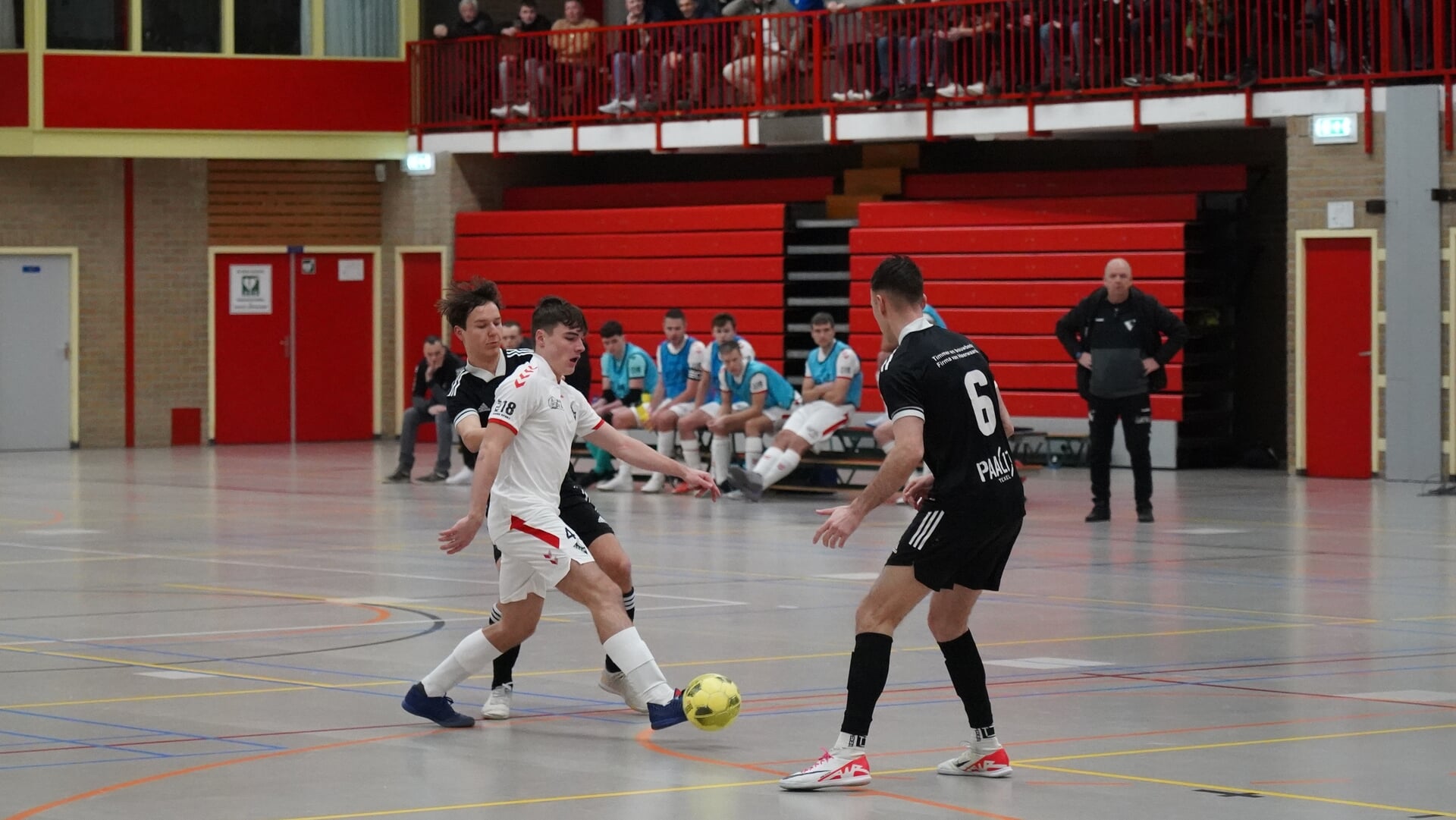 Gehavend ZVV Urk/Bakkerij De Kof naar Texel