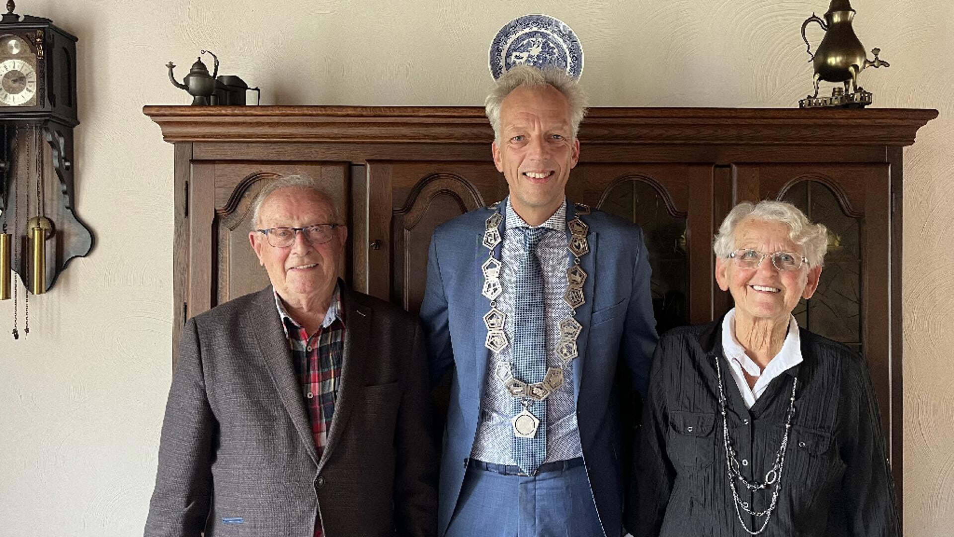 Meneer en mevrouw Rhebergen uit Vianen 60 jaar getrouwd | Al het nieuws ...