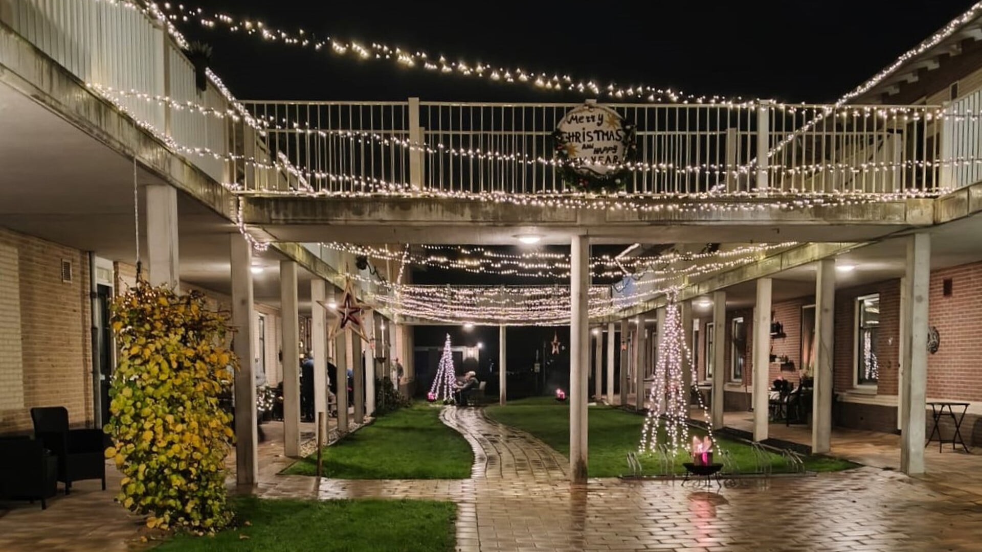Kranepoort Gouderak al in kerstsfeer