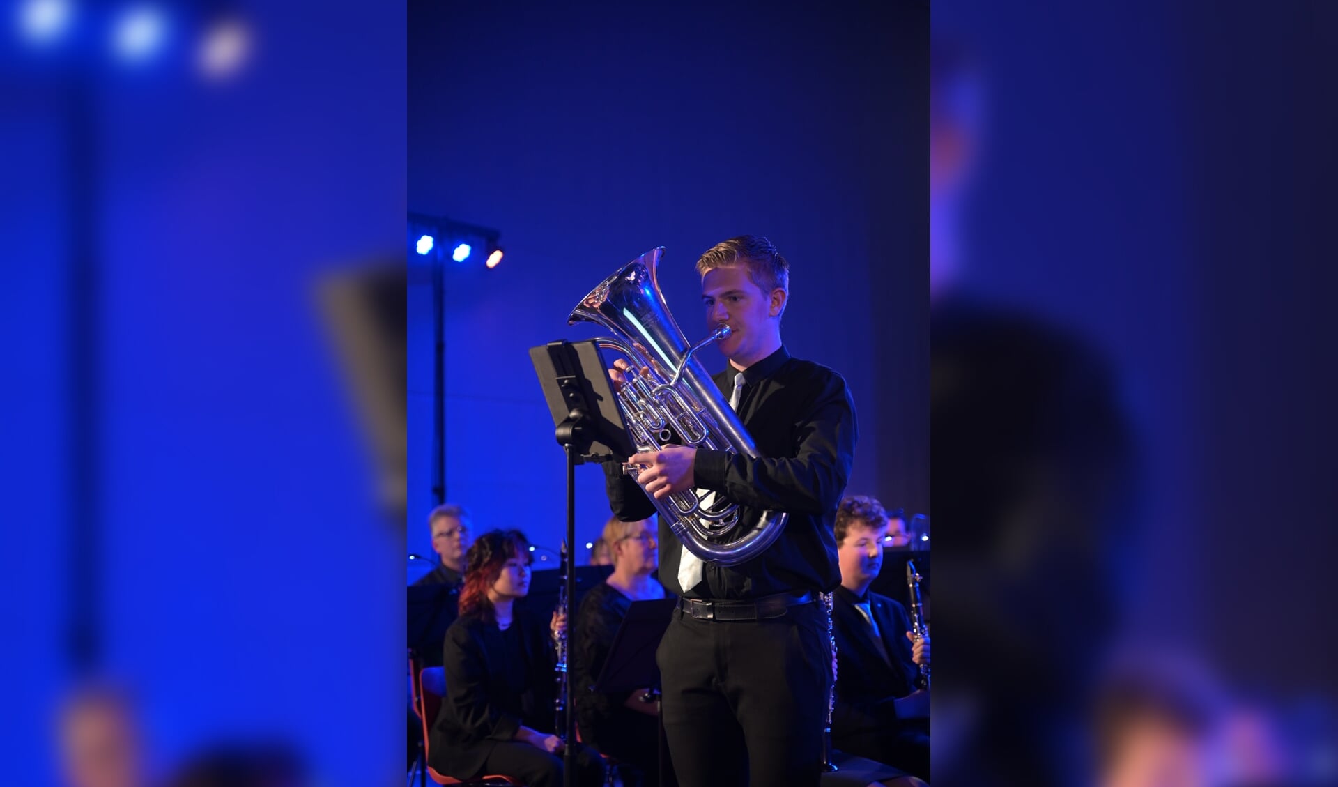 Nieuwjaarsconcert Kunst en Vriendschap in nieuwe sporthal Maurik