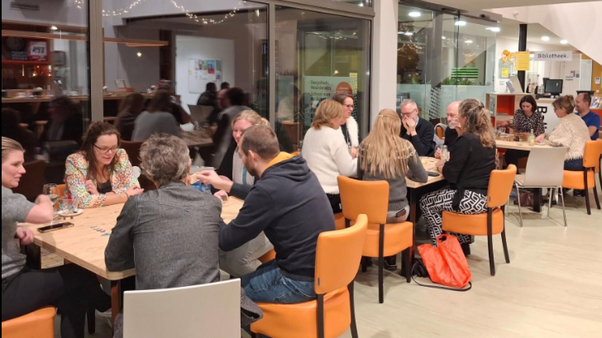 Bordspellenvereniging-De-Spelbrekers-viert-eerste-verjaardag-met-Nederlands-kampioenschap-Hitster-in-Noordeloos