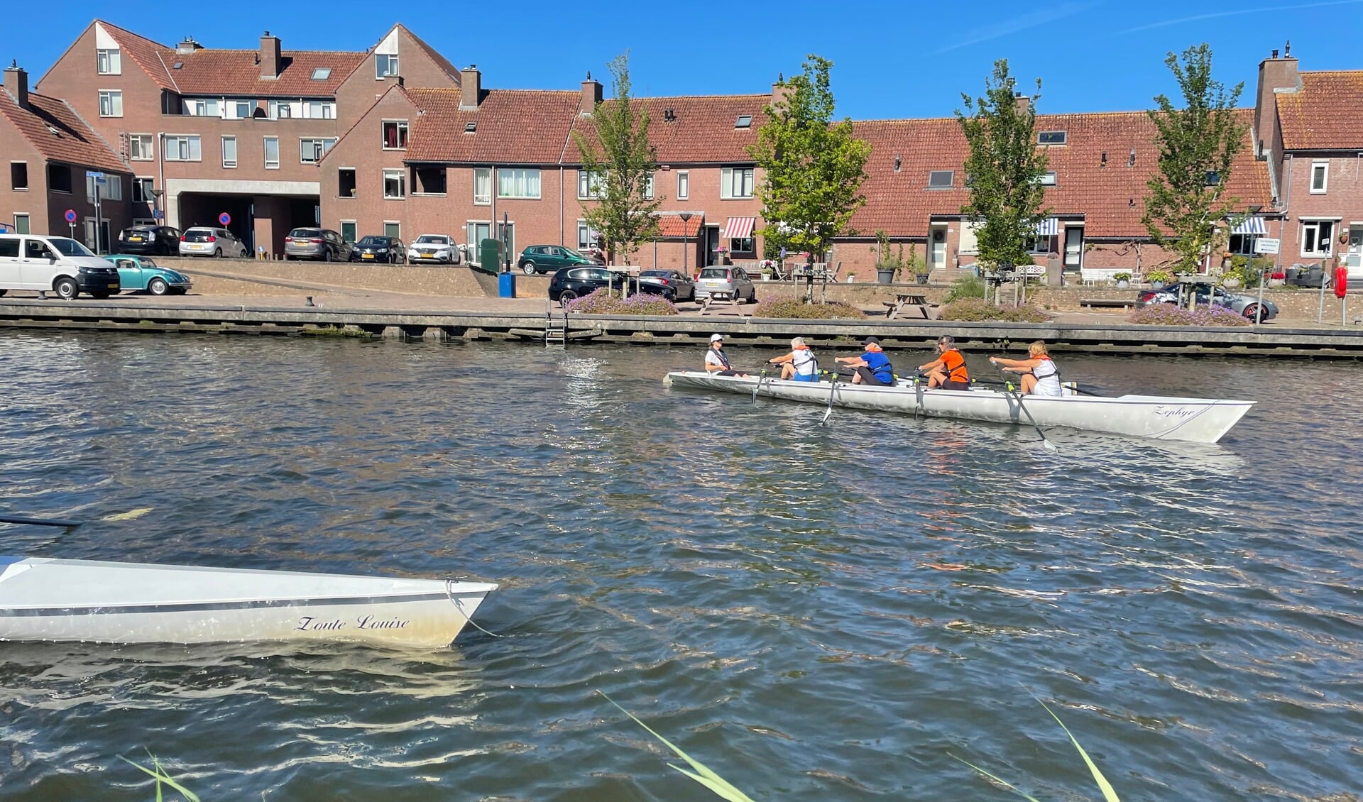 Mee in roeiboot bij de Aanloophaven - HuizerNieuws