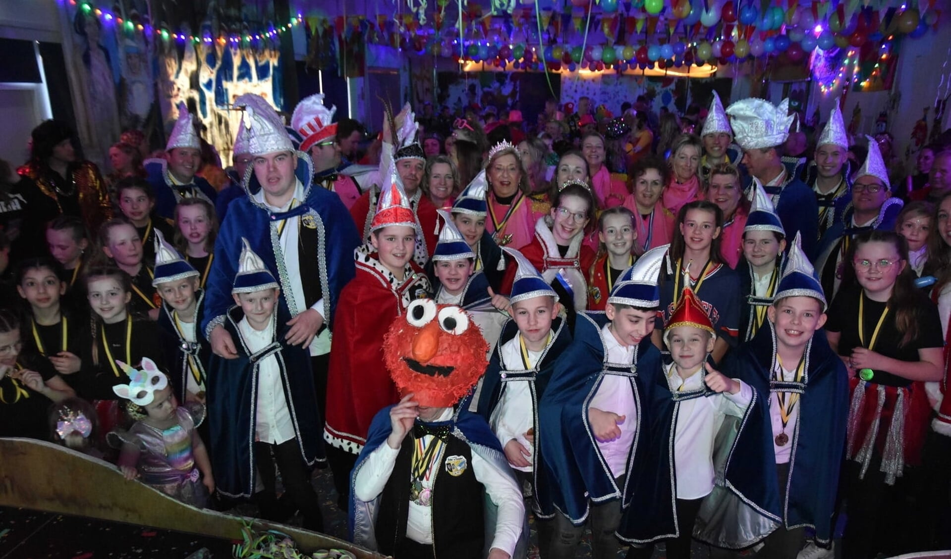 Succesvol carnaval in Varkensland en Kraaienland