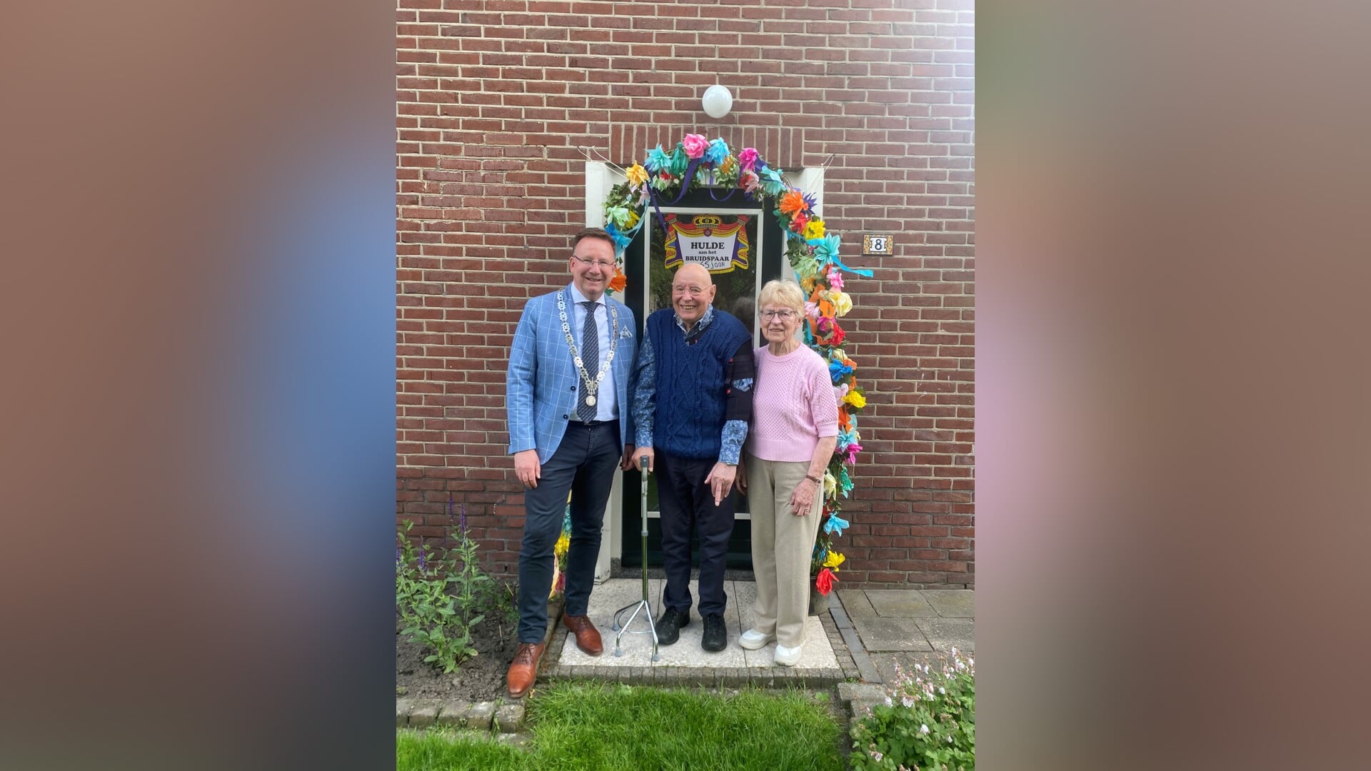 Piet en Eef van Elst 65 jaar getrouwd