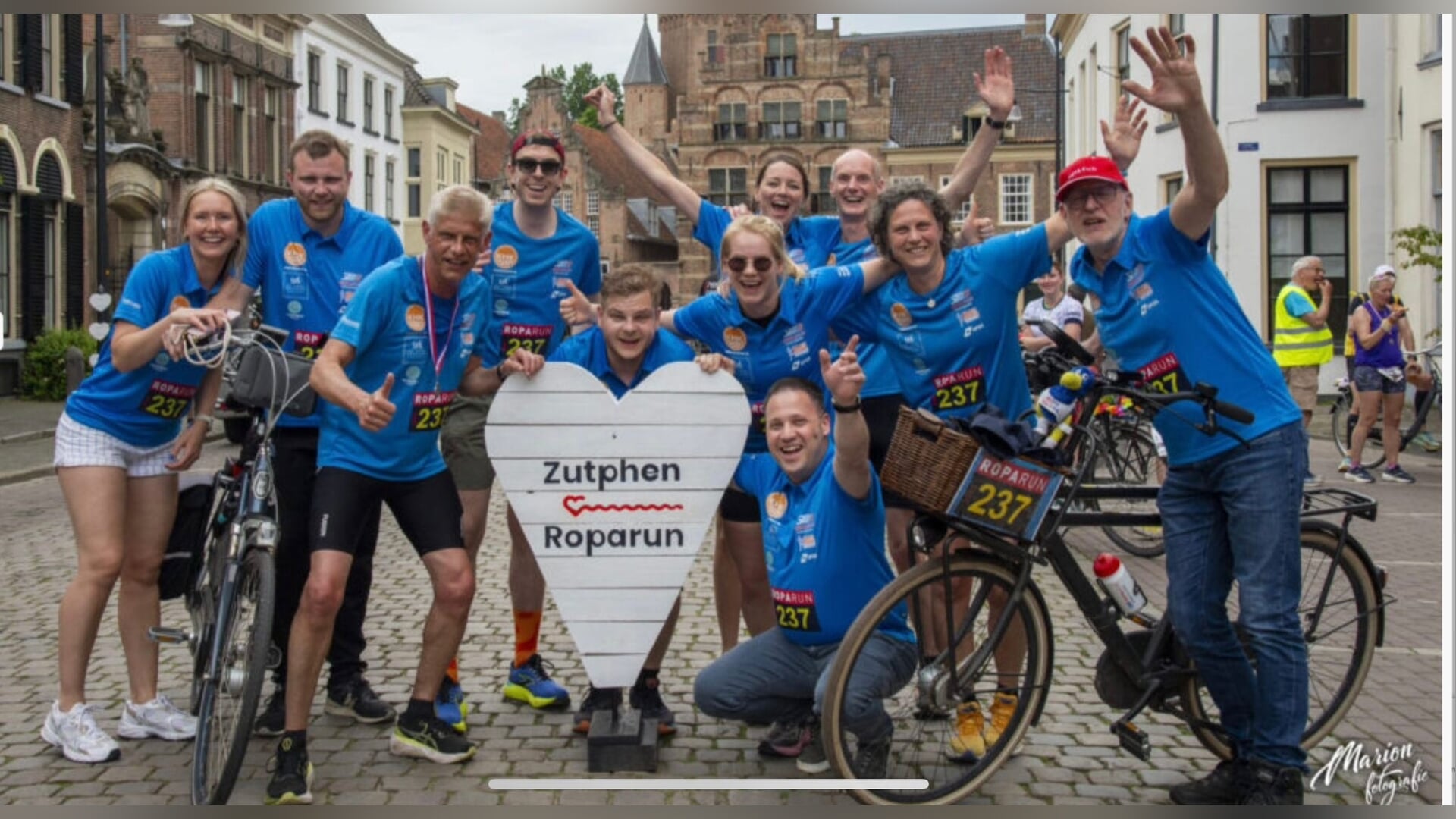 Roparunners zondagochtend door Winterswijk
