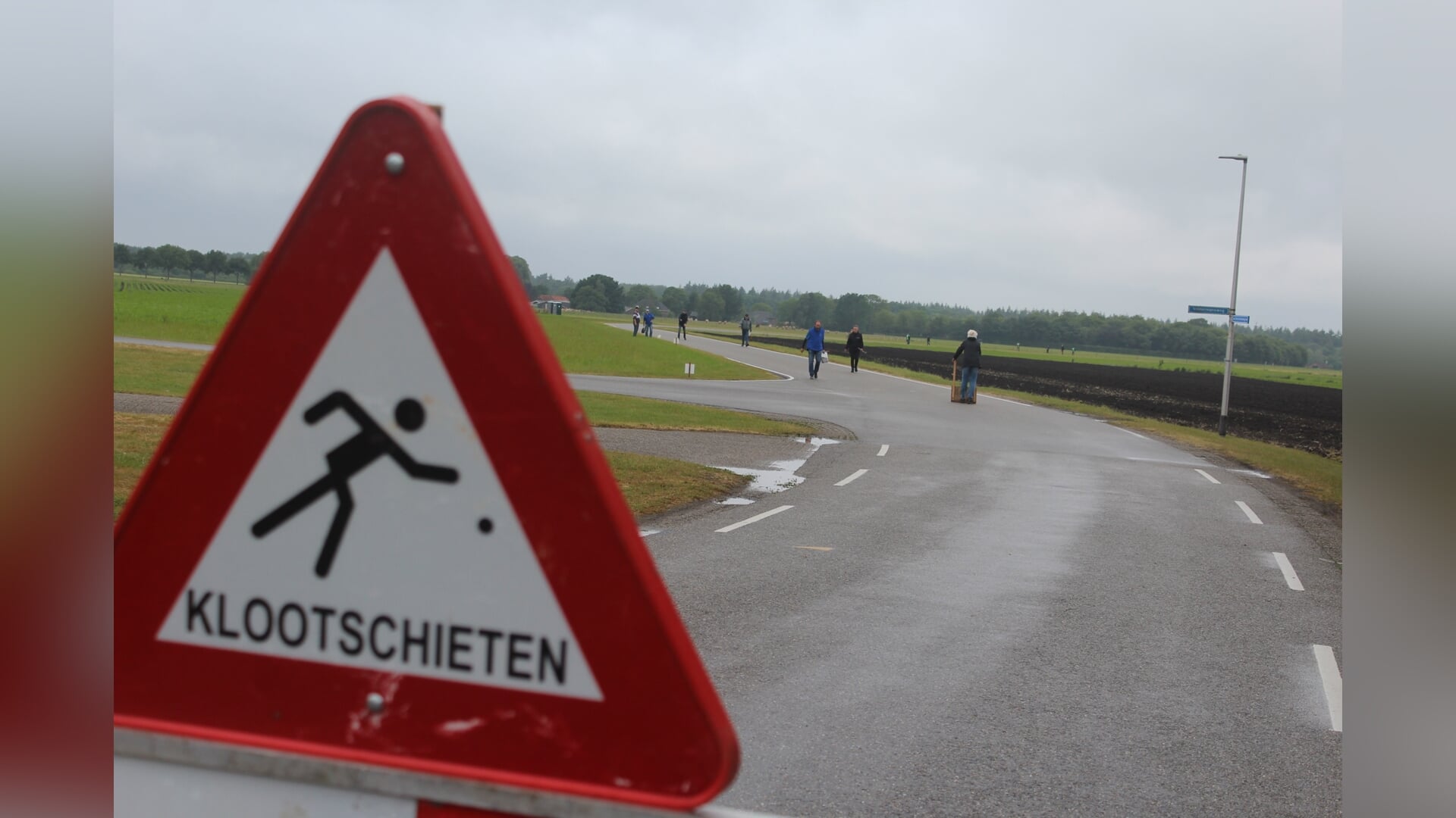 Varsselring is na motoren vol met klootschieters
