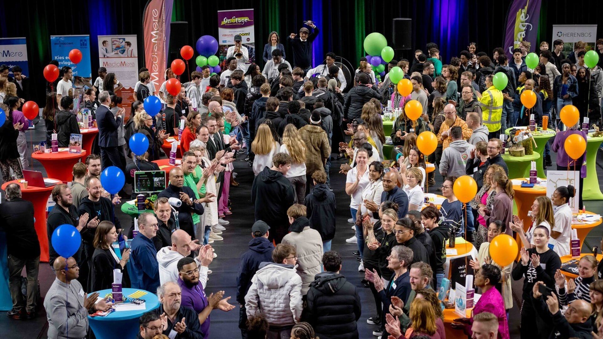 Investeer in de werknemers van morgenAlmere On Stage zoekt beroepsbeoefenaren voor beroepenfeest 202