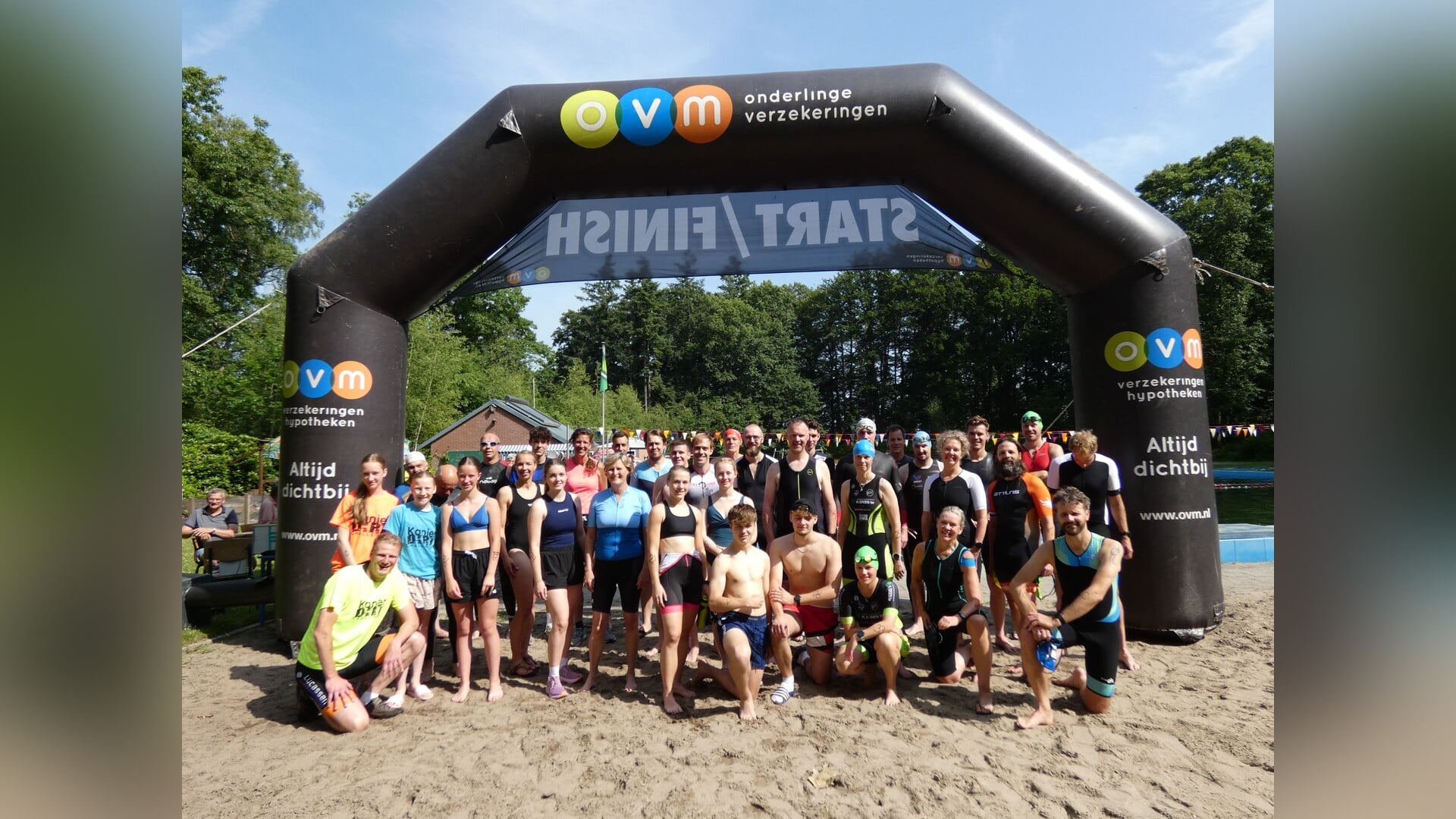 Mark Staring en Susanne Wentink winnen 35ste OVM Minitriatlon Rekken
