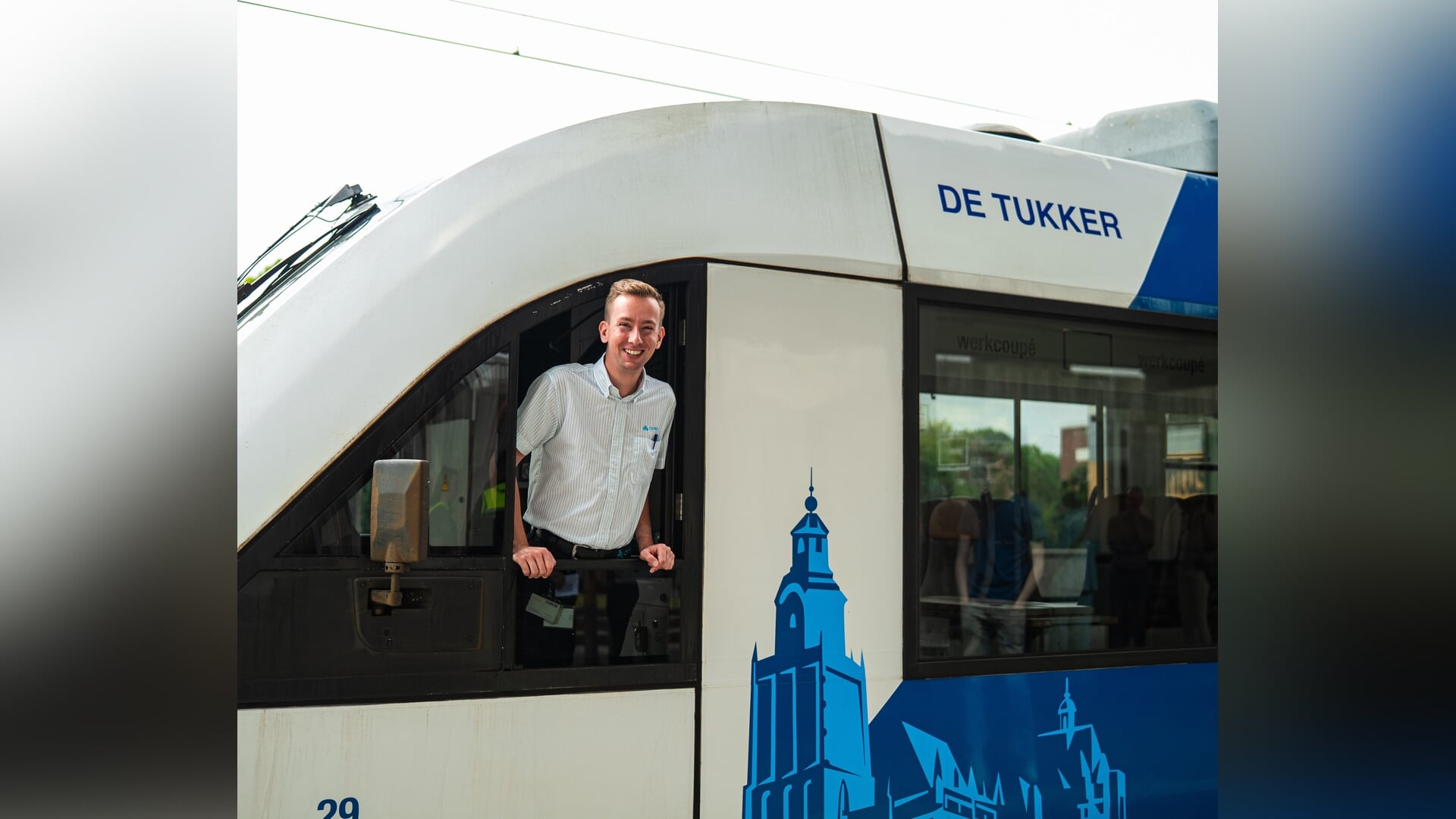 Nieuwe treinnaam ‘De Tukker’ onthuld op traject Zutphen–Oldenzaal