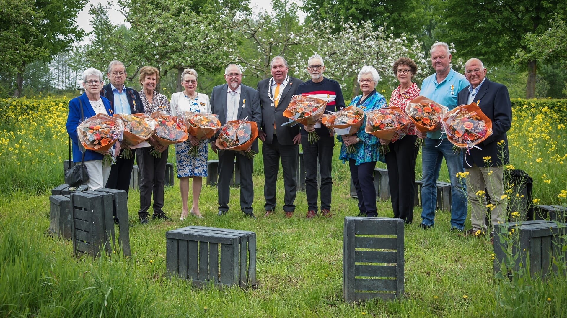 Regen van zestien lintjes in gemeenten Tiel en Buren