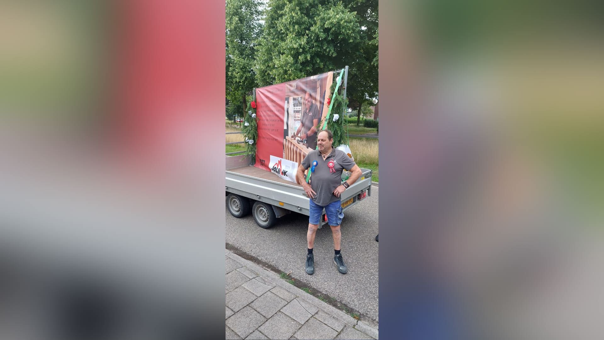 Optocht voor pensionado Henk Berendsen