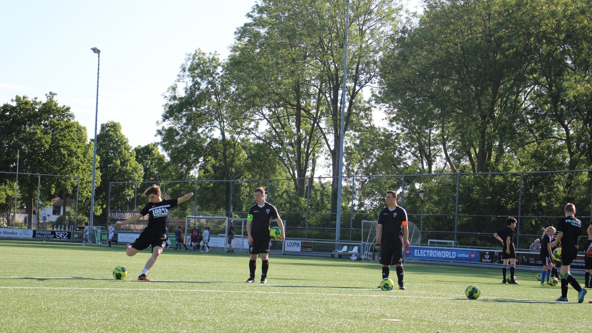 Tien jaar groei bij het G-team van vv Asperen