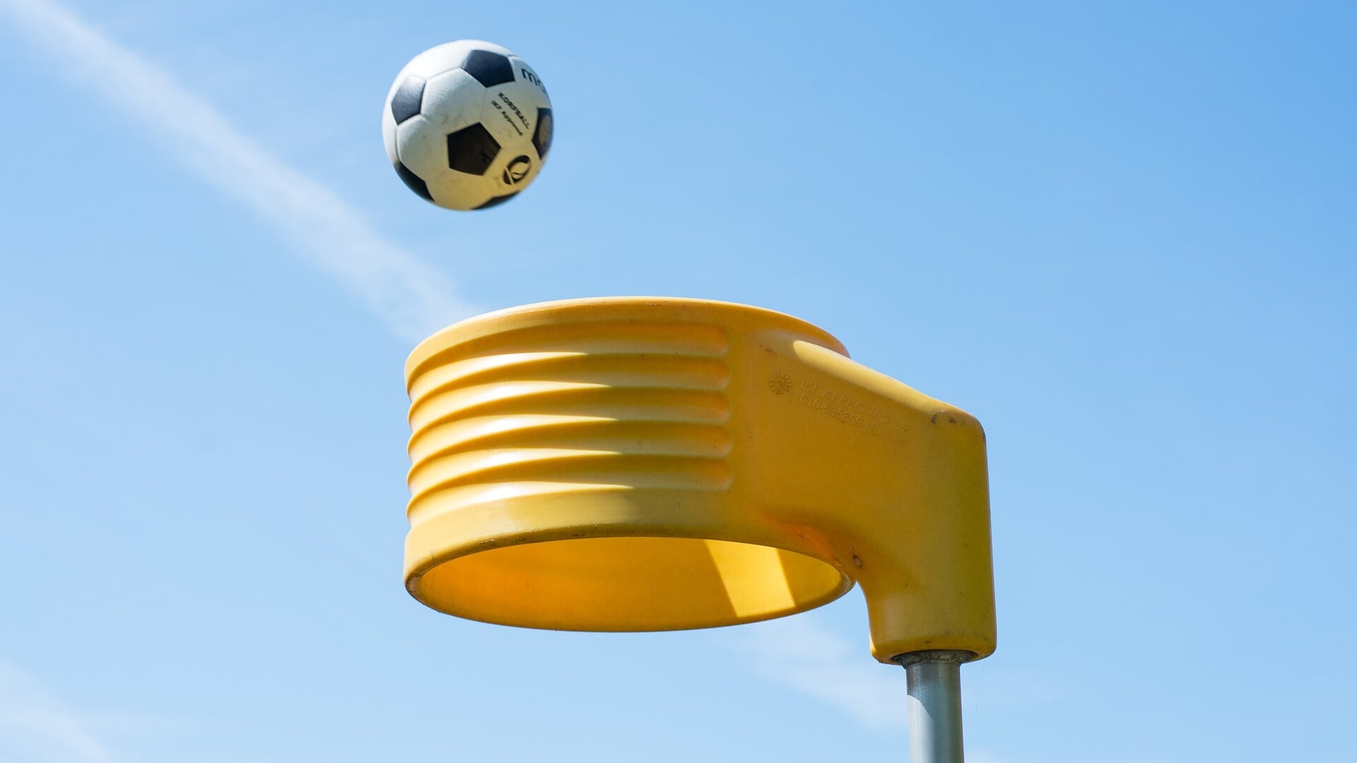 BEP wint nipt van SDO/Fiable na spannende slotfase