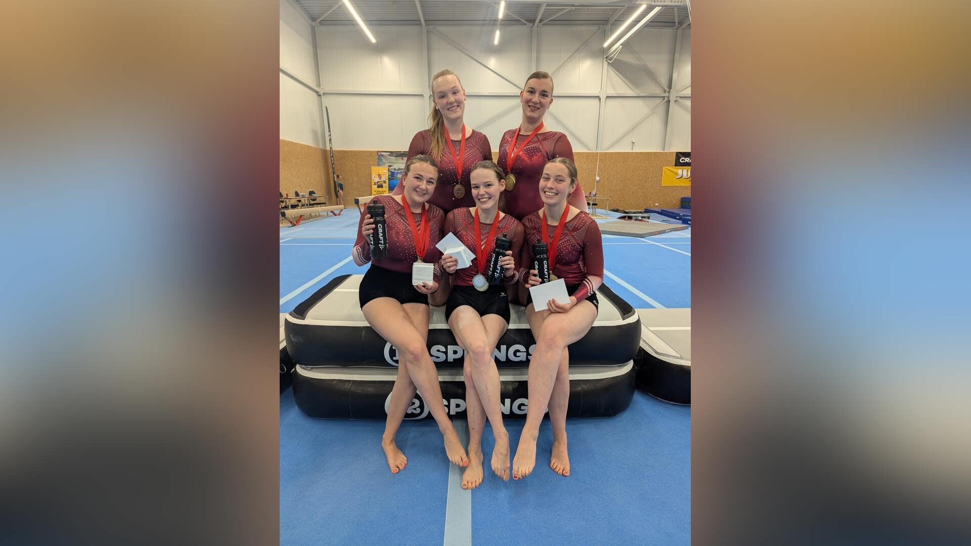 Turnsters GV Souplesse schitteren tijdens druk wedstrijdweekend.