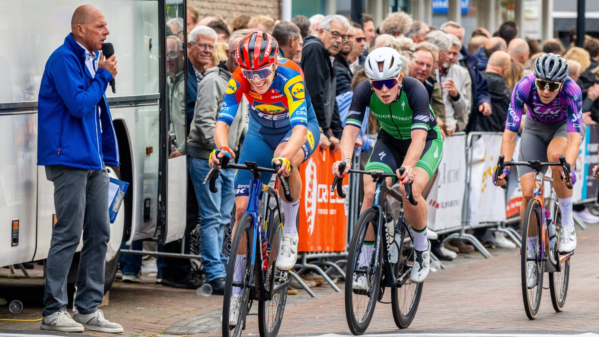 Scheur in schouder Ellen van Dijk