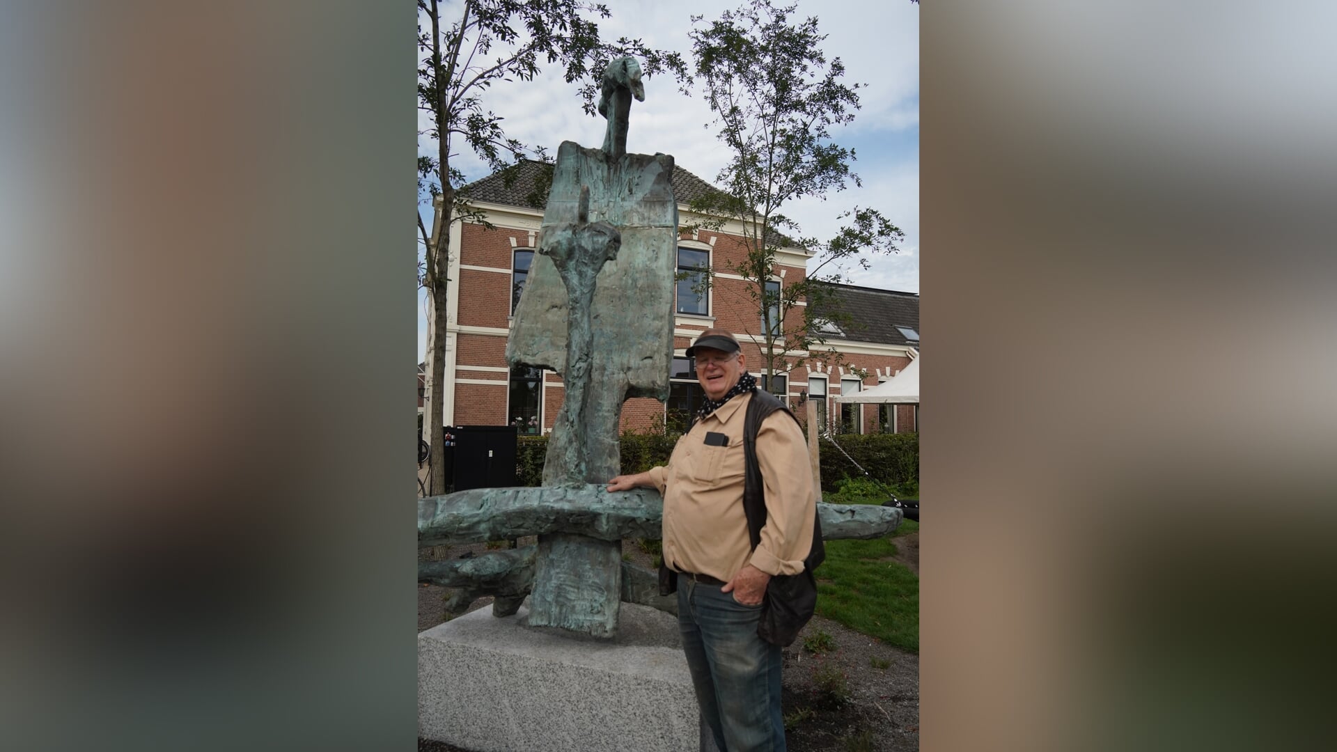 ‘Totem van Dinxperlo’ terug op plein
