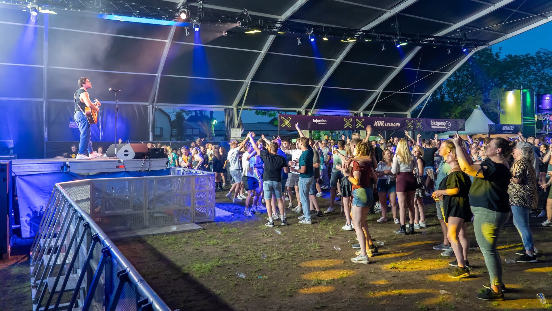 ‘Legendarische’ 29ste editie van de Potlooienparty in Lexmond