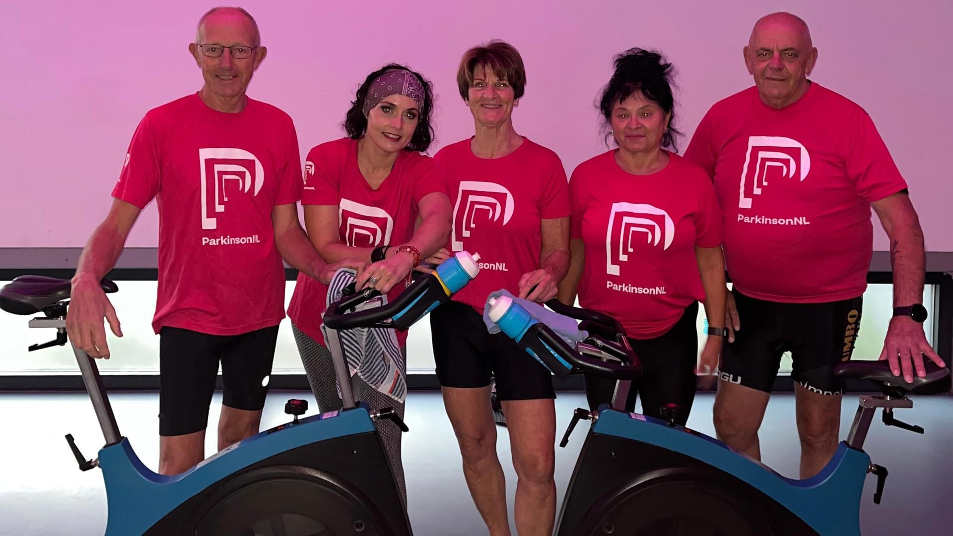 Spinningmarathon voor ParkinsonNL bij Optisport