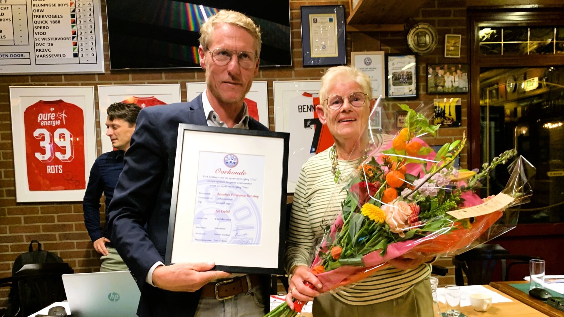 Annelies Porskamp benoemd tot Erelid van S.V. Grol