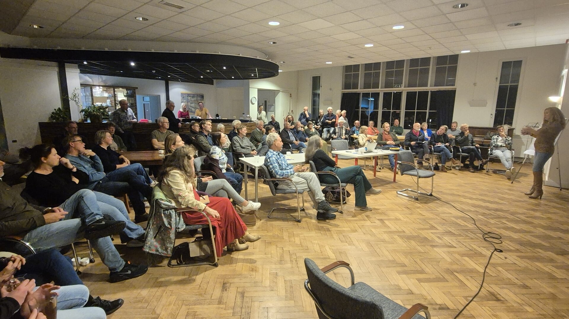 Buitengebied bewoners bespreken mogelijkheden van erfdelen