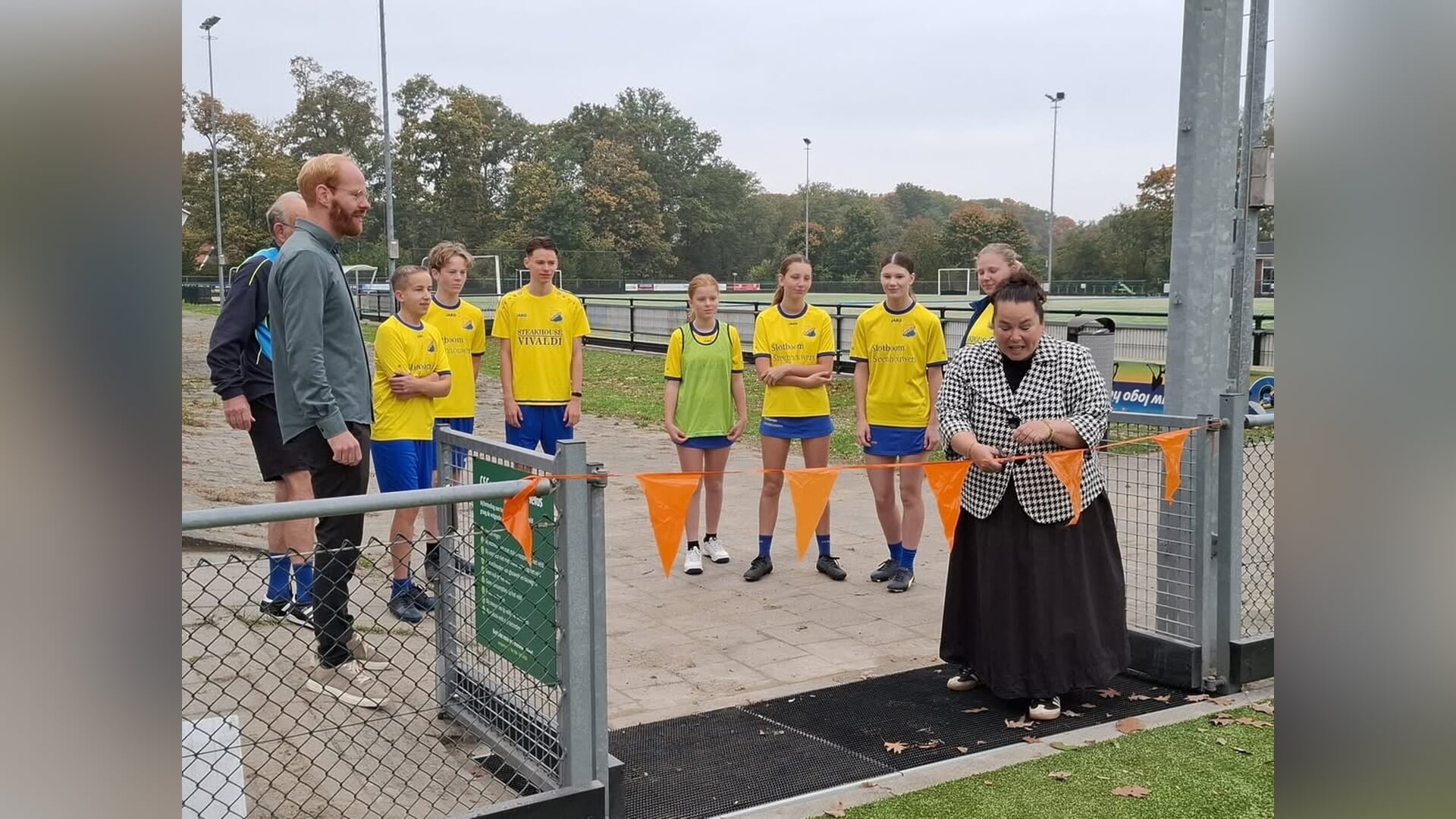 Nieuw veld en nieuw tenue voor Wiko