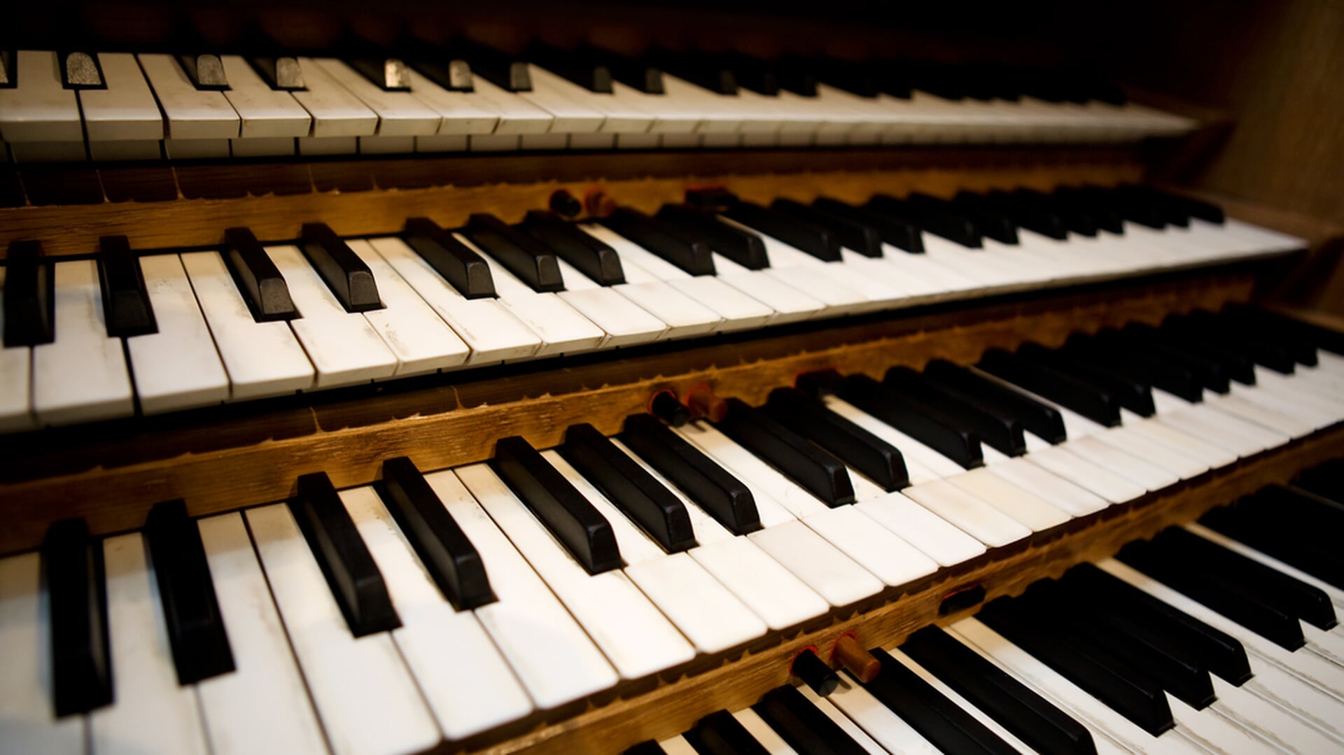 Ichtuskerk in Meerkerk zoekt organisten/pianisten