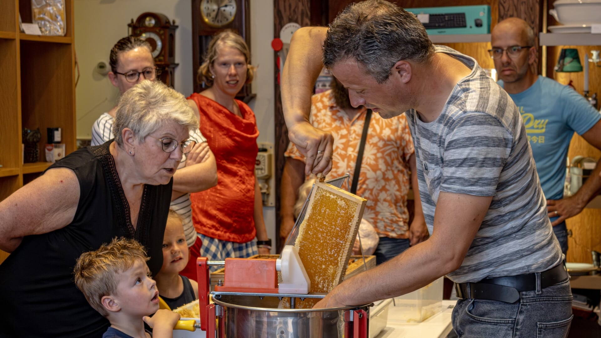 Honing slingeren in Linschoten