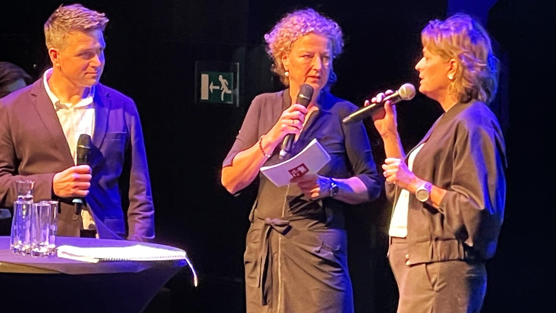 Politici in Nieuwscafé Amphion