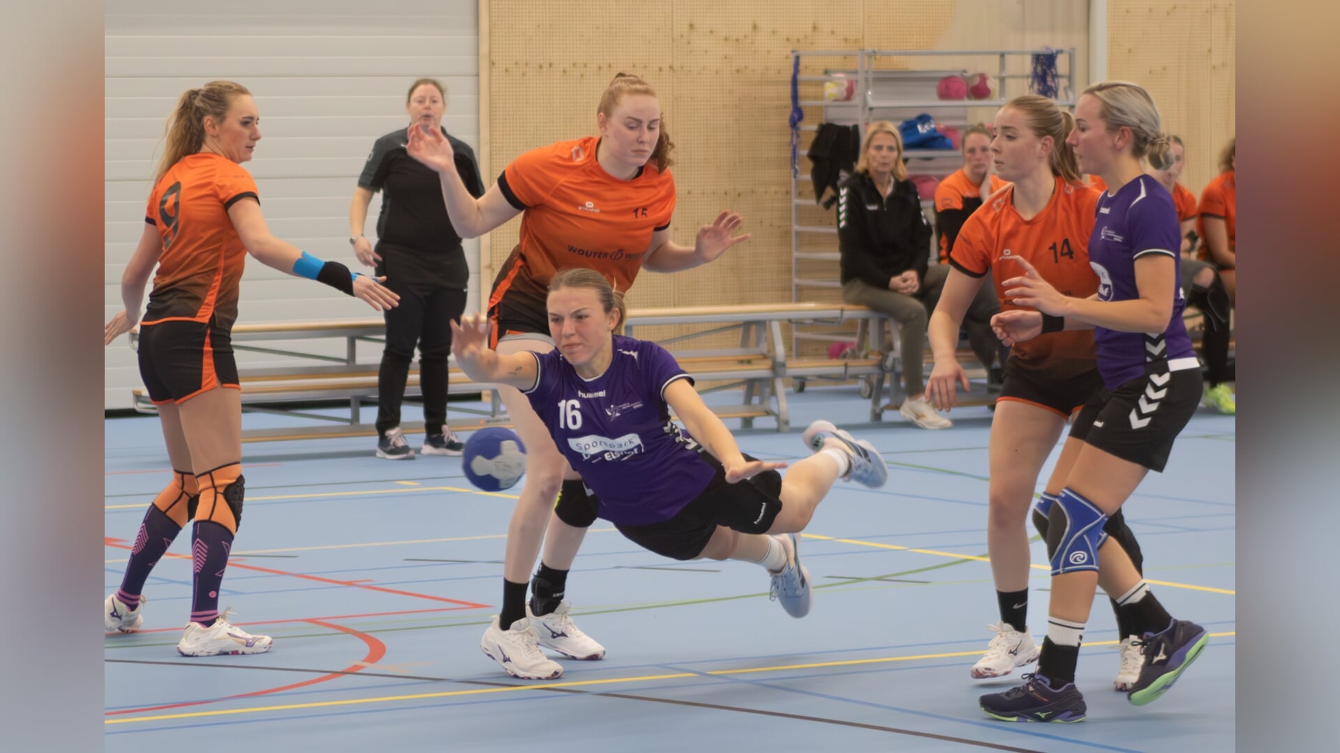 HV Grol weet geen vuist te maken tegen Combinatie ‘64