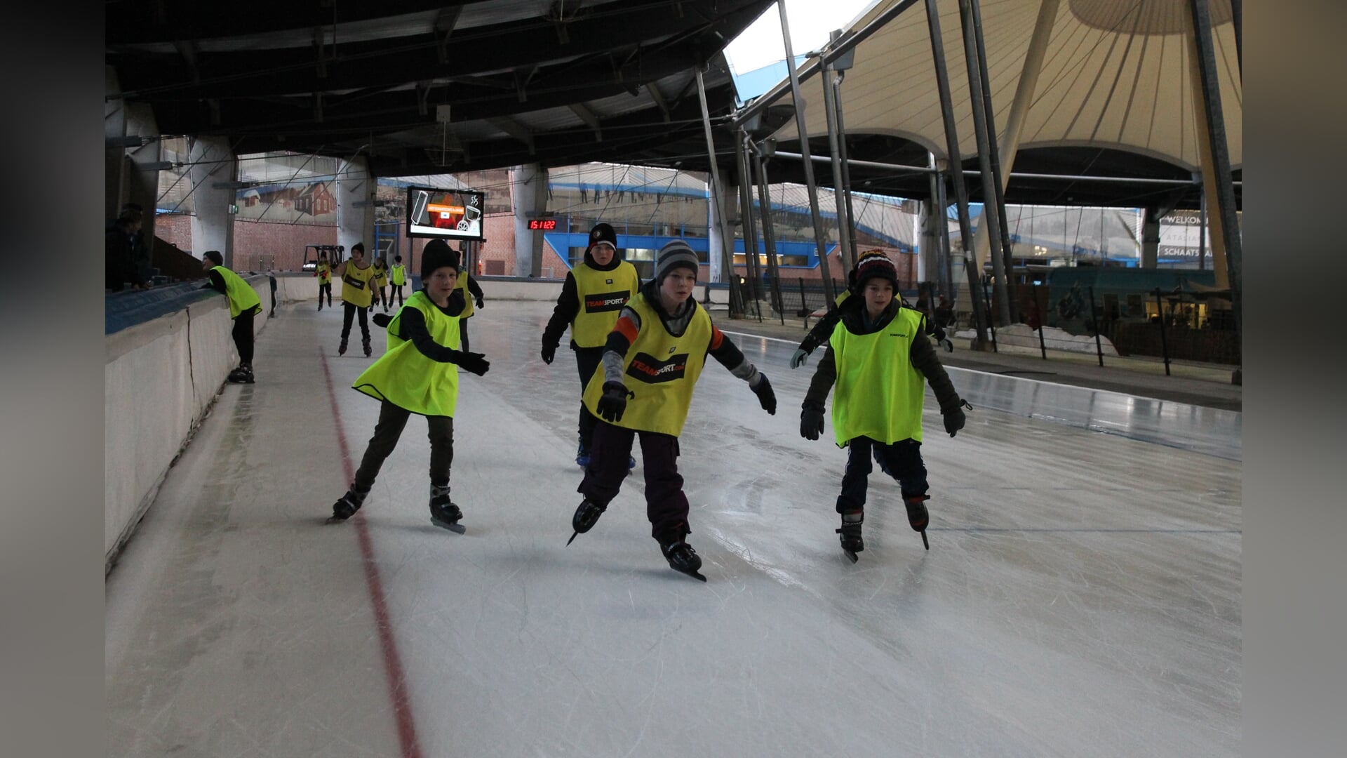 Nog plekken beschikbaar om mee te gaan schaatsen