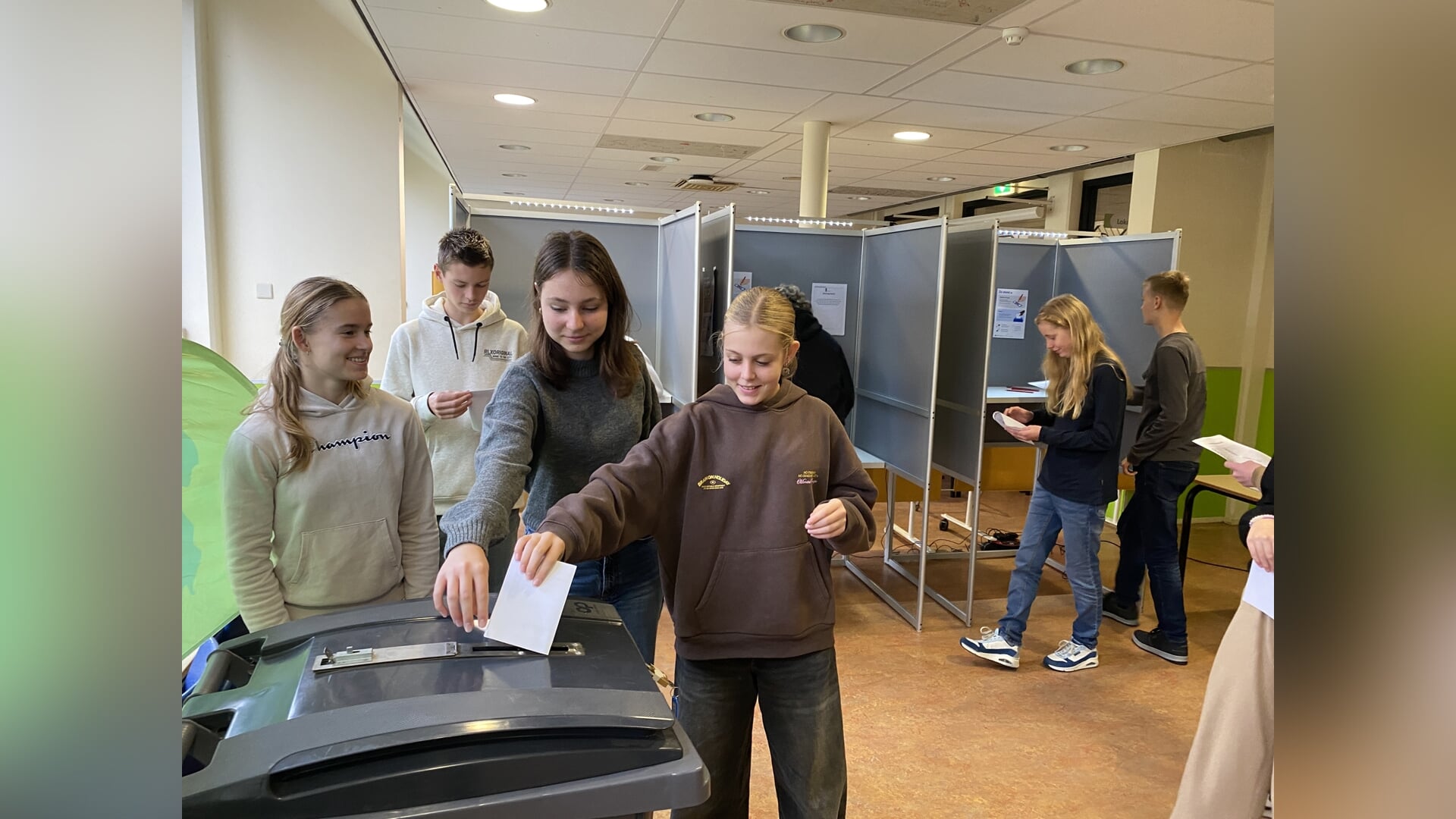 Scholierenverkiezingen op Schaersvoorde