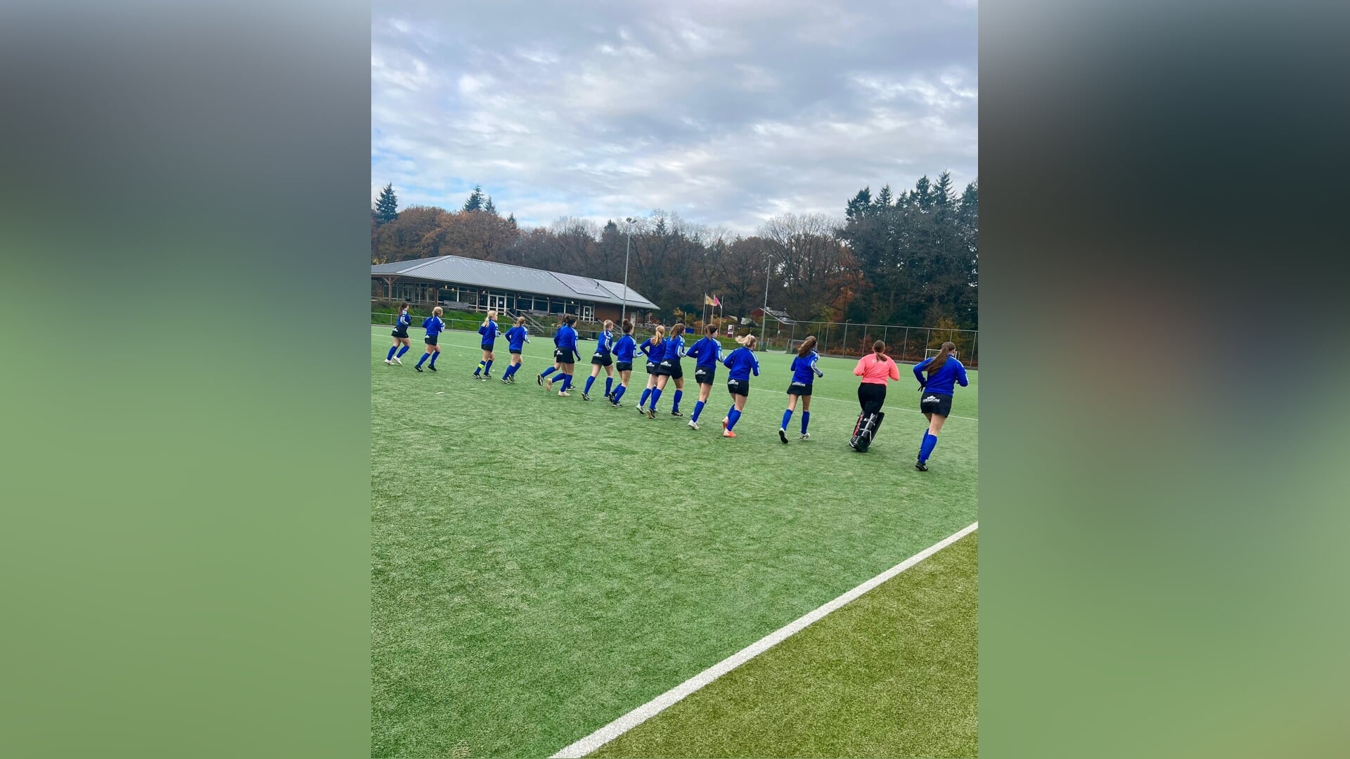 Avanti Dames 1 laat 3 punten liggen in Dieren