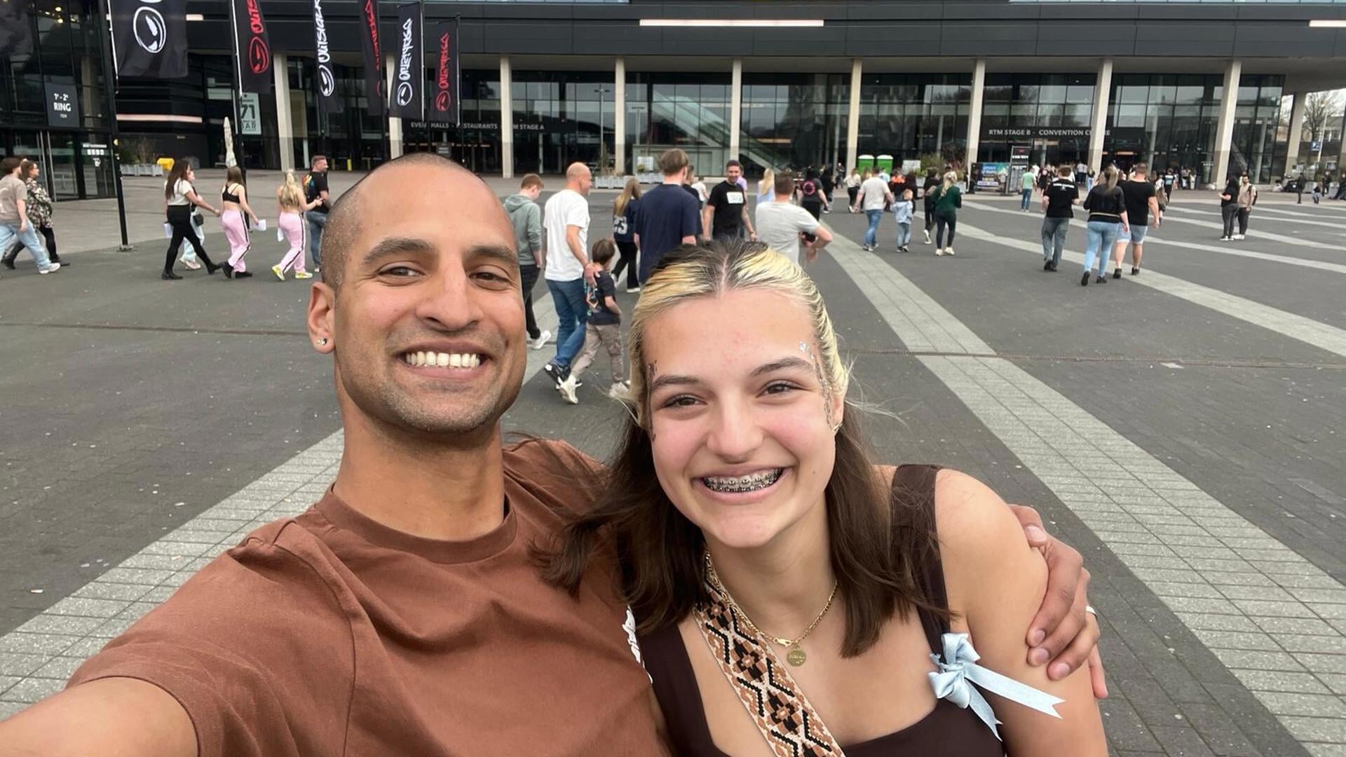 Alissa van Eis (13): ‘Veel meiden dansen. Ik vind het vet dat ik wat ...