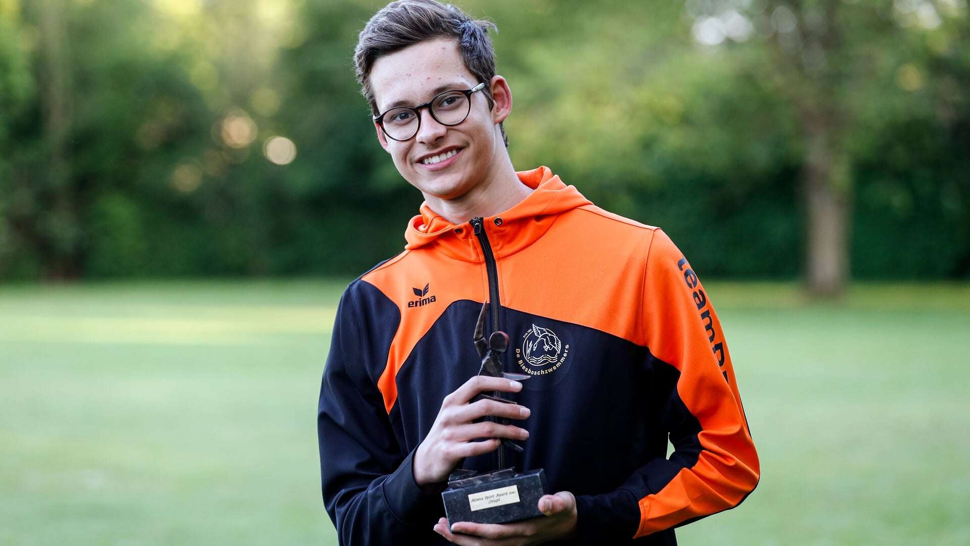 Kooter en Visser in de prijzen bij openwatercriterium in Willebroek ...