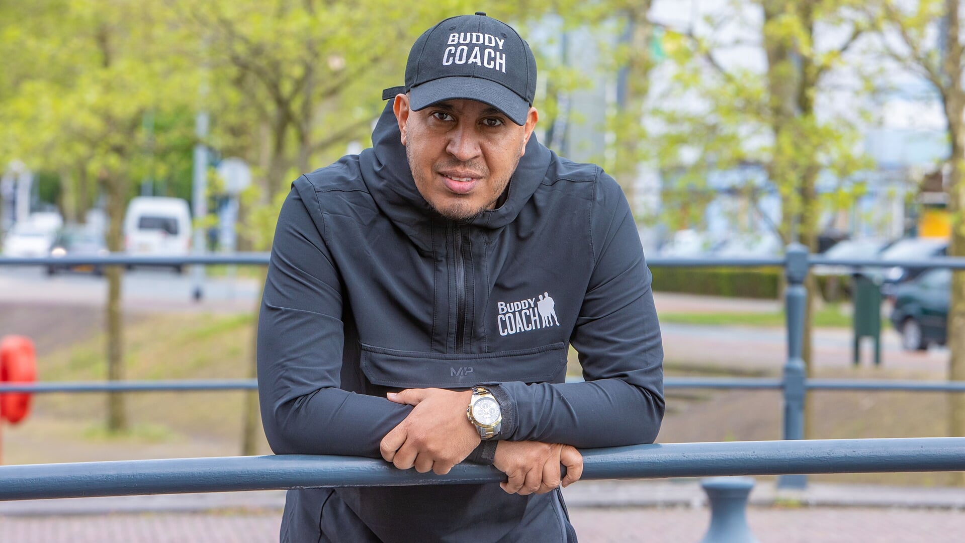 Buddycoach Aziz Akhath: Jongen die niet geloofde in zichzelf is nu ...