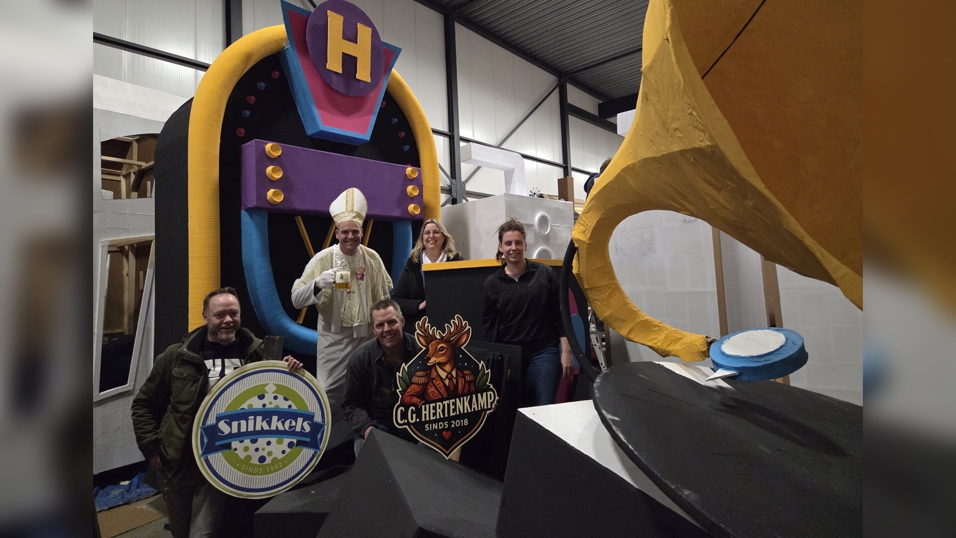 Carnavalsgroepen de Snikkels en Hertenkamp organiseren maandagmiddagactiviteit tijdens Grolse carnav